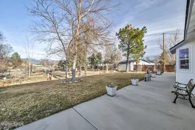 840 Russell Way, Gardnerville, NV 89460 - Photo 5