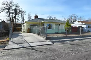 110 Harrison St, Hawthorne, NV 89415 - Photo 3