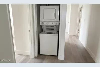 800 Jamaica Avenue #APT 4, Reno, NV 89502 - Photo 17