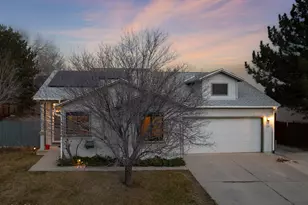 134 Shadycrest Dr, Verdi, NV 89439 - Photo 31