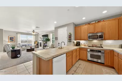 1750 Wind Ranch Road #UNIT B, Reno, NV 89521 - Photo 15