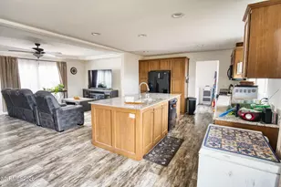 1120 E 5th St, Silver Springs, NV 89429 - Photo 19