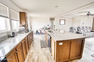 1120 E 5th St, Silver Springs, NV 89429 - Photo 21