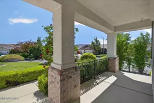 4301 Pinnacle Vista Ct, Sparks, NV 89436 - Photo 3