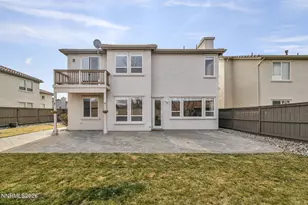 475 Parade Dr, Reno, NV 89521 - Photo 5