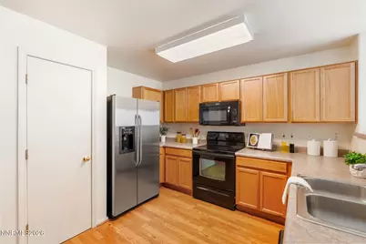 8821 Sunset Breeze Drive, Reno, NV 89506 - Photo 13