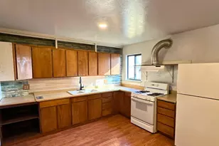 39 E K St, Sparks, NV 89431 - Photo 5