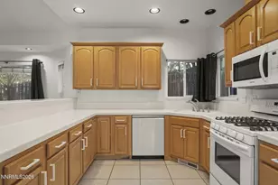 474 W Plumb Ln, Reno, NV 89509 - Photo 7