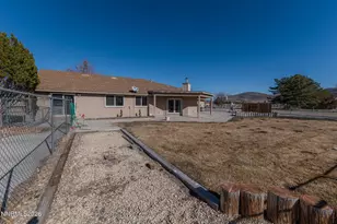 306 Sydney Ln, Dayton, NV 89403 - Photo 41