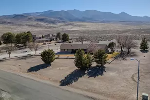 306 Sydney Ln, Dayton, NV 89403 - Photo 7