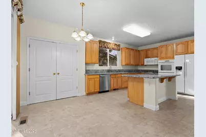 5860 E Hidden Valley Drive, Reno, NV 89502 - Photo 17