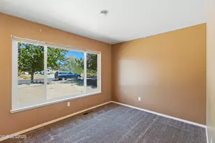 260 Virgil Dr, Sparks, NV 89441 - Photo 25