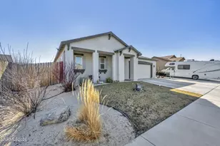 227 Red Oak Dr, Fernley, NV 89408 - Photo 3