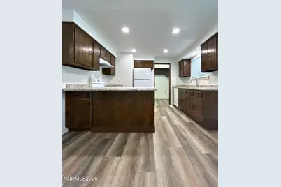 1530 Severn Drive, Reno, NV 89503 - Photo 5