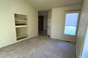 5718 Pumpkin Ridge Dr, Sparks, NV 89436 - Photo 5