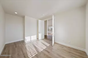 5436 Vista Terrace Ln, Sparks, NV 89436 - Photo 11