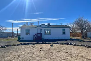 1414 Lahonton Dr, Silver Springs, NV 89429 - Photo 1