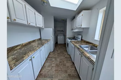 1414 Lahonton Drive, Silver Springs, NV 89429 - Photo 5