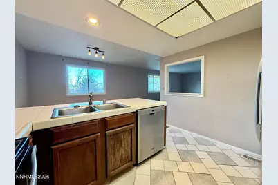 1095 Tudor Court, Reno, NV 89503 - Photo 11