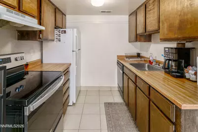2127 Greyhaven Lane, Sparks, NV 89431 - Photo 9