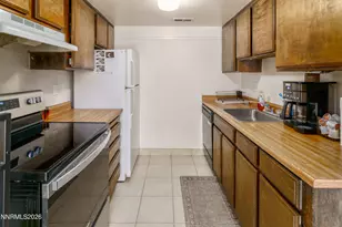 2127 Greyhaven Ln, Sparks, NV 89431 - Photo 9