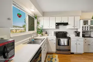 625 Smithridge Park, Reno, NV 89502 - Photo 15