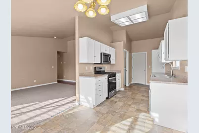638 Brook Lane, Fernley, NV 89408 - Photo 9
