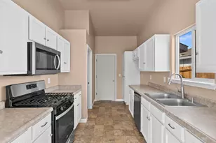 638 Brook Ln, Fernley, NV 89408 - Photo 13