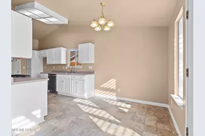 638 Brook Lane, Fernley, NV 89408 - Photo 7