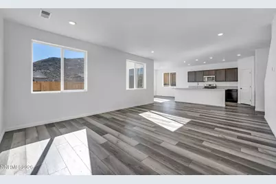 645 E Patrician Drive, Reno, NV 89506 - Photo 9