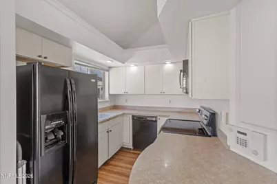 2575 Garfield Drive, Sparks, NV 89431 - Photo 11