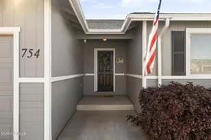 754 Tamsen Rd, Fernley, NV 89408 - Photo 3