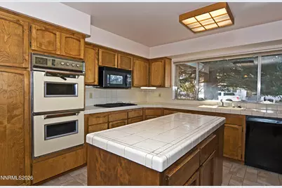 1611 Wildrose Drive, Minden, NV 89423 - Photo 9