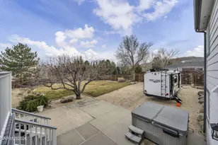 14390 Sundance Dr, Reno, NV 89511 - Photo 29
