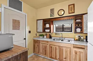 75 N Center St, Fernley, NV 89408 - Photo 31