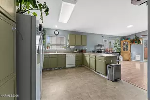 18213 Silverleaf Ct, Reno, NV 89508 - Photo 7