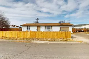 785 Gold Creek Ave, Battle Mountain, NV 89820 - Photo 1