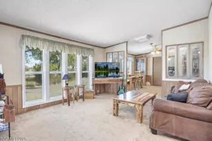 1095 W 7th St, Silver Springs, NV 89429 - Photo 3