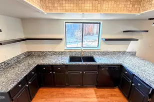 1381 Laser Ct, Sparks, NV 89436 - Photo 9