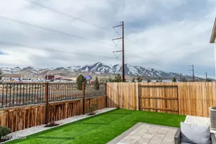 8830 Wolf Moon Dr, Reno, NV 89506 - Photo 31