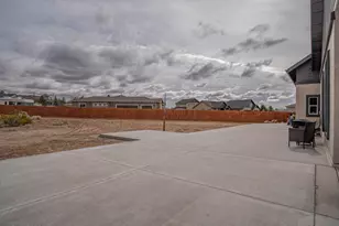 408 Kelsey Ct, Minden, NV 89423 - Photo 37