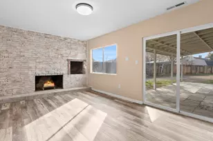 91 E York Wy, Sparks, NV 89431 - Photo 13