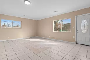 91 E York Wy, Sparks, NV 89431 - Photo 17