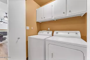 7555 Lighthouse Ln, Reno, NV 89511 - Photo 25