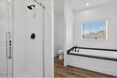 520 E 2nd Avenue, Sun Valley, NV 89433 - Photo 27