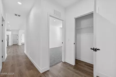 520 E 2nd Avenue, Sun Valley, NV 89433 - Photo 29