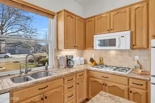 7435 Ash Peak Dr, Sparks, NV 89436 - Photo 17