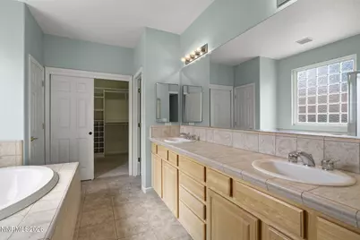 5700 Falcon Ridge Court, Sparks, NV 89436 - Photo 27