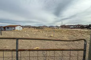 48 N Bybee Ln, Yerington, NV 89447 - Photo 17