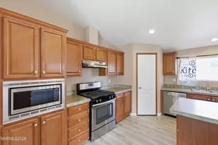 7780 Pueblo Dr, Stagecoach, NV 89429 - Photo 11